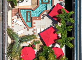 Aroma Plaza - Infinity Pool & Peaceful Boutique Hotel, hotel a Cap Malheureux