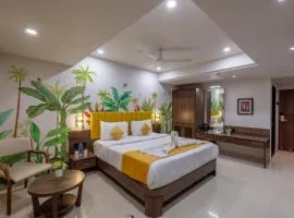 Hotel-Classique In Rajkot Full AC Room