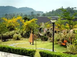 Monkeys Canopy Resort