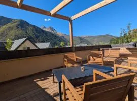 Maison Aur'Izon - mountain view - petanque court
