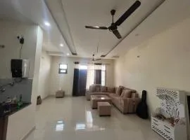 2bhk independent flat