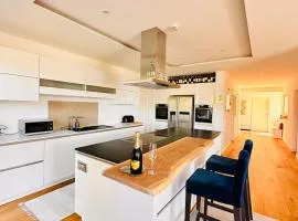 Wunderschöne Wohnung neben Schloss Württemberg