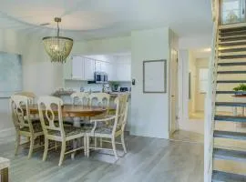 2 C, Three Bedroom Townhome