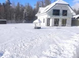 Villa White Stone