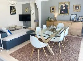 Chez Clém - 3 chambres - garage privé - wifi - Netflix