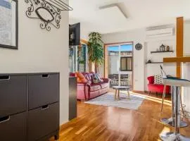 2 Bdr Guadiana House Garden Metro Station 2min