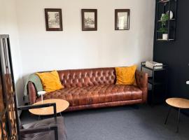 Schönes 2,5 Zimmer Apartment mit Hof und Garten, Hotel in Ibbenbüren