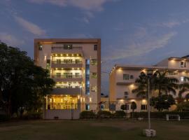 Sun Stone Hotel & Club - Jawai, hotell i Sheoganj