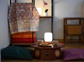 Moonlight Retreat from Gangnam Bangbae Naebang