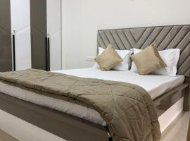 Divine Abode, hotel en Thane