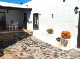 Suite casa rural Los Patios, CONIL: Tías'ta bir otel