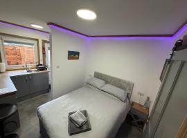 Thurso Accommodation, hotel in Castletown