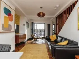 Duplex Apartment Harbourside city centre