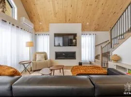 Freya - Modern and Family-Friendly with Spa - Portneuf