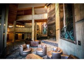 Iron Blosam Lodge, hotel v mestu Sandy