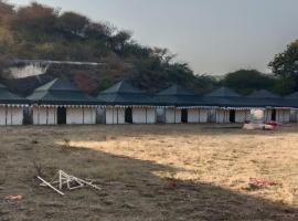 Tent City Khetri, hotel di Khetri