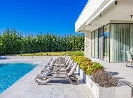 Luxury Villa Miracle - wellness, pool, gym