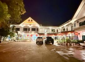 Phaythavone Hotel, hotel a Pakse