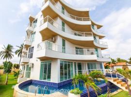 Aptos em Cond. c/ Piscina a 1 Quadra da Praia de Cumbuco - KVI, hotell i Caucaia