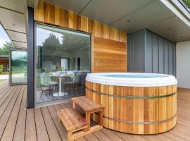 2 Bed in Colchester oc-82397, Hotel in East Bergholt