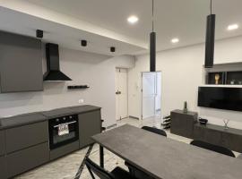 Apartment in Massa Center, готель у місті Масса