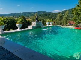 Villa Panoramic Sovata, hotel em Sovata