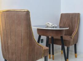 Akolog Apartment: Mosan şehrinde bir otel