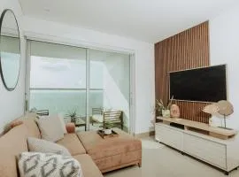 Beachfront 2BR Luxury Living Walk Everywhere