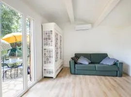 Maisonnette avec piscine