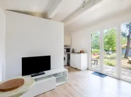 Maisonnette avec piscine