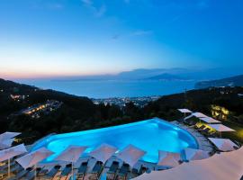 Grand Hotel Due Golfi, hotel v destinaci SantʼAgata sui Due Golfi