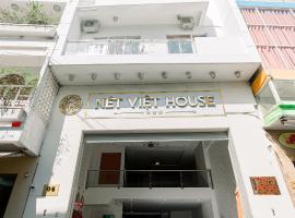 Nét Việt House Hotel Market & Bridge Centre Soc Trang, hotelli Soc Trangissa