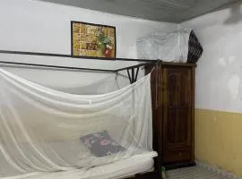 Chambre Privée dans une maison togolaise