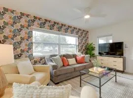 Hot Tub & Courtyard Access! North Palm Beach Home