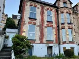 The Devonshire Villa