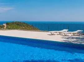 ST-4 BEGUR SA TUNA 4 PaX