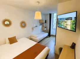 Contact Hôtel les Platanes Villeneuve sur Lot Centre, hotel in Villeneuve-sur-Lot