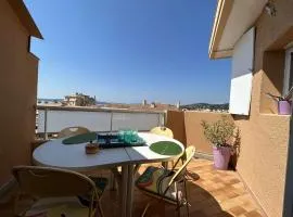 SM070-A67 Sainte-Maxime, Appt 2 pièces 5 couchages centre ville, vue Mer