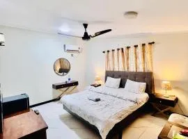 Waves Guest House Clifton Khi