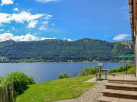 Shoreside - Uhg, hotel i Inverinate