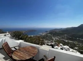 Camaraki Capitano House , Chora Serifos