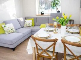 Pieńki i Towarzystwo - Apartamenty na wynajem Noclegi Pokoje przy Suntago Park of Poland Deepspot