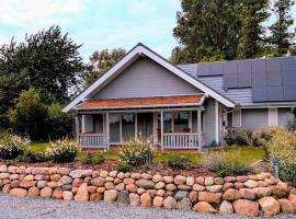 Landhaus Lüßvitz Ferienwohnung - Wallbox, Hotel in Ummanz
