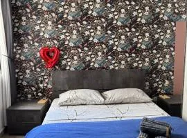 Airport Accommodation Bedroom with your own private Bathroom Self Check In and Self Check Out Air-condition Included