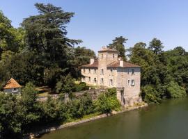 Ferrassou - château et ferme, hotel i Penne-dʼAgenais