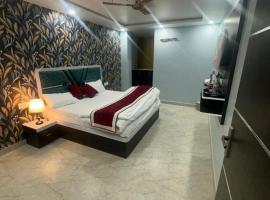 Hotel Highway Crown, Hotel in Mandhana