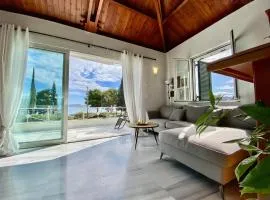 A beautiful maisonette next to the sea with a dreaming view!