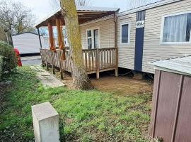 Mobile Home 8 personnes โรงแรมในวีอัส