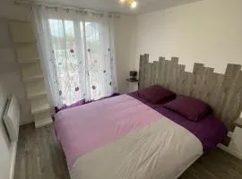 Chambre cosy avec entrée indépendante, jardin & parking