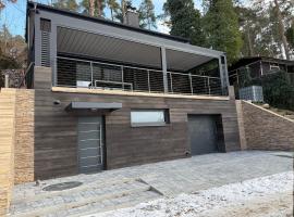 Luxusní chata u Drahotínského rybníka, Hotel in Druztová